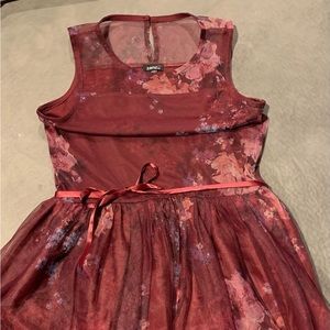 Zenzi girls XL dress burgundy with chiffon like material.